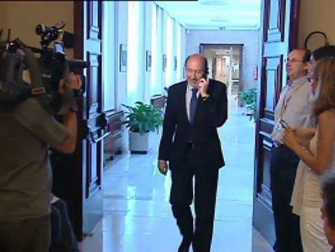 CIU y PNV registran este martes una nueva petición para que comparezca Rajoy