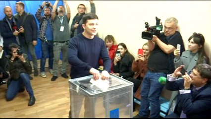 Zelensky to face Poroshenko in Ukraine runoff: exit polls