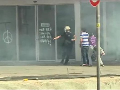 Protestas contra la televisión turca por censurar la brutalidad policial