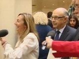 Montoro elude las preguntas de los periodistas sobre la infanta y el informe de la Agencia Tributaria