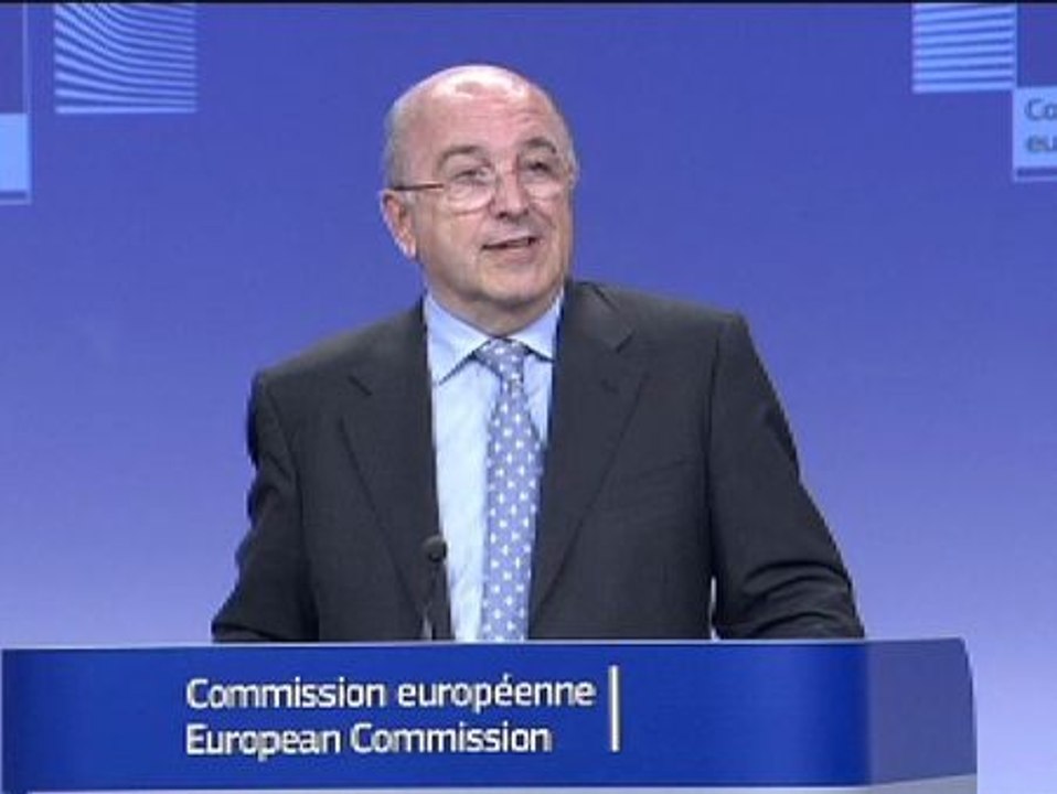 Almunia pide al Gobierno español "nuevos argumentos"