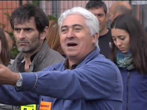 Desalojan a los trabajadores de Troquenos atrincherados en la fábrica