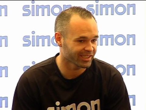 Iniesta sobre Neymar-Messi: Los grandes jugadores siempre se entienden