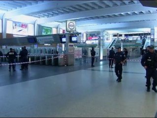 Acuchillan en el cuello a un soldado francés en misión antiterrorista