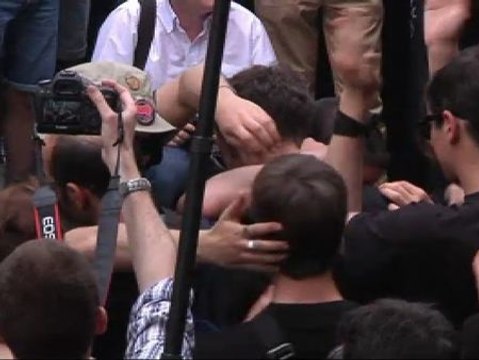 Un skinhead de origen español, presunto autor de la muerte del joven parisino