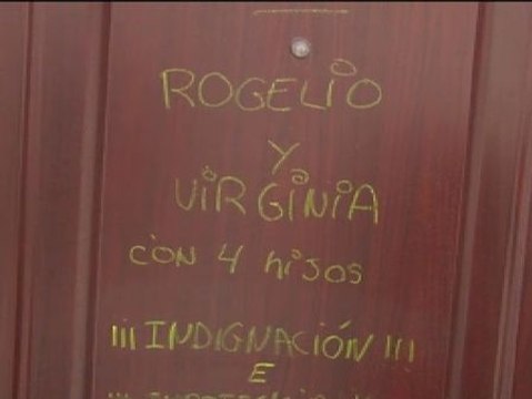 Familias sin recursos okupan un edificio vacío en Huelva
