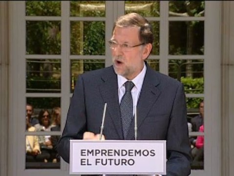 Rajoy reclama a las entidades bancarias que estén a la altura
