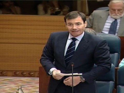 Rifirrafe entre Ignacio González y Tomás Gómez en la Asamblea de Madrid