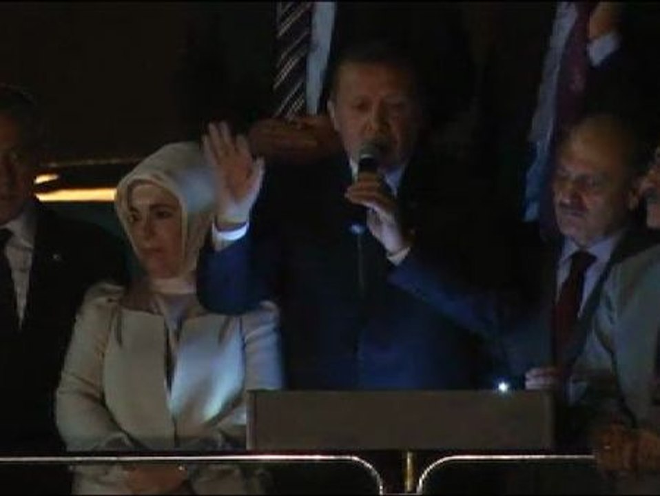 Erdogan caldea el ambiente de las protestas llamando a los manifestantes terroristas