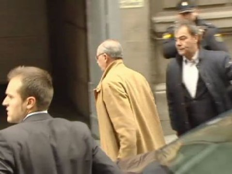 Un centenar de banqueros pendientes de los juzgados