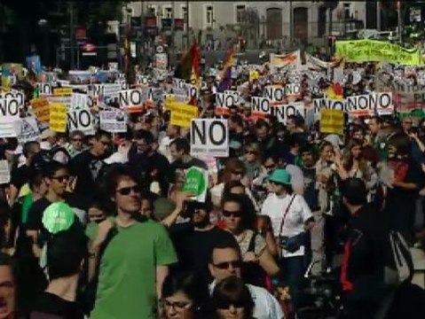 El 15-M vuelve a tomar las plazas dos años después