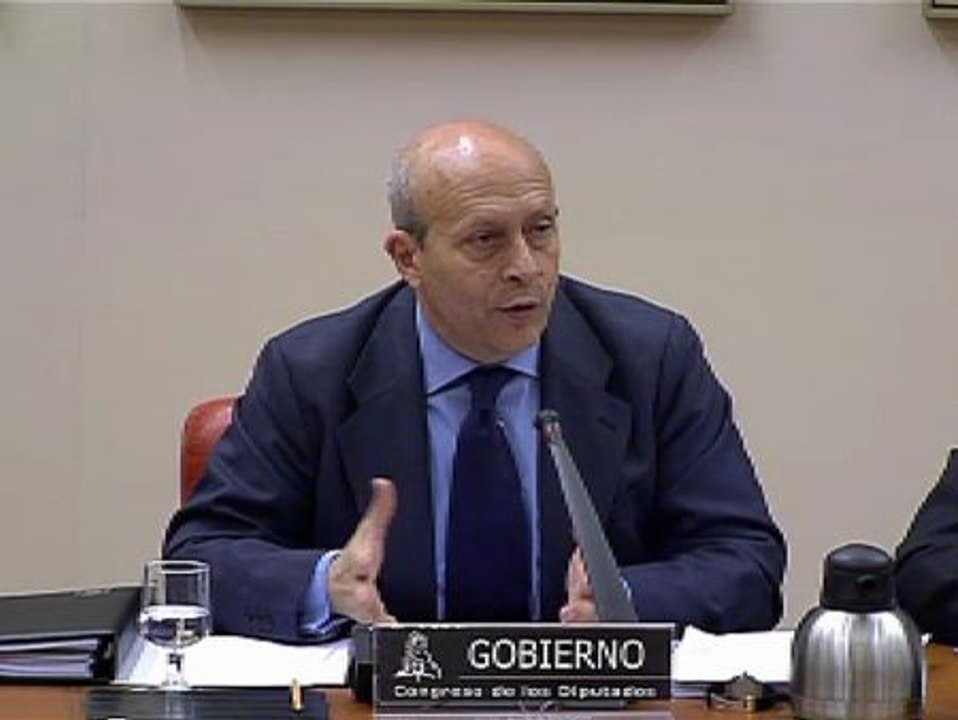 Wert "en Irlanda han sido capaces de llegar a acuerdos parciales que cubren hasta 2020"