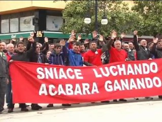 Protestan por el segundo ERE que plantean sobre Sniace