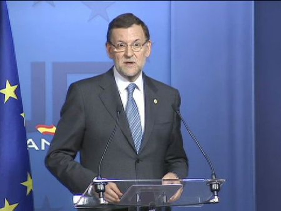 Rajoy: "Yo tengo por norma no comentar jamás las opiniones de expresidentes del Gobierno"