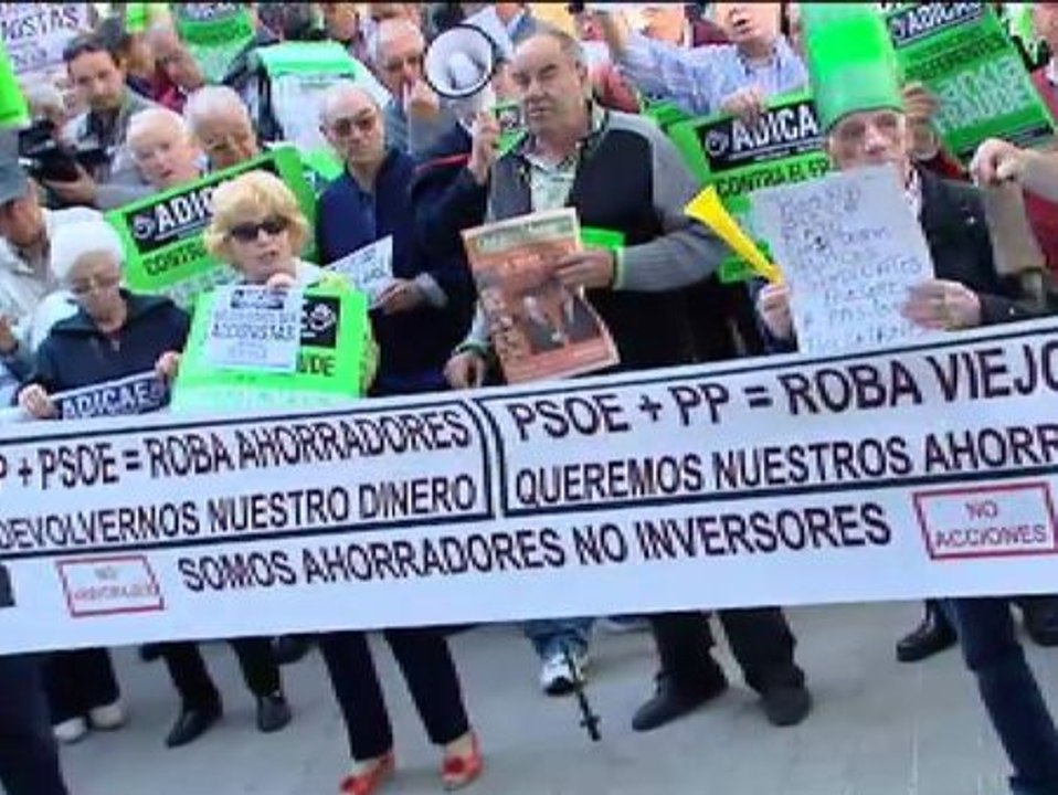 Los clientes con preferentes de Bankia se movilizan con dando un toque a Bankia