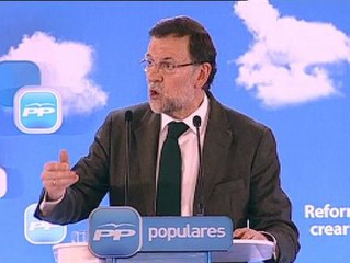 Télécharger la video: Rajoy dice que habrá acuerdo sobre el déficit público de las administraciones