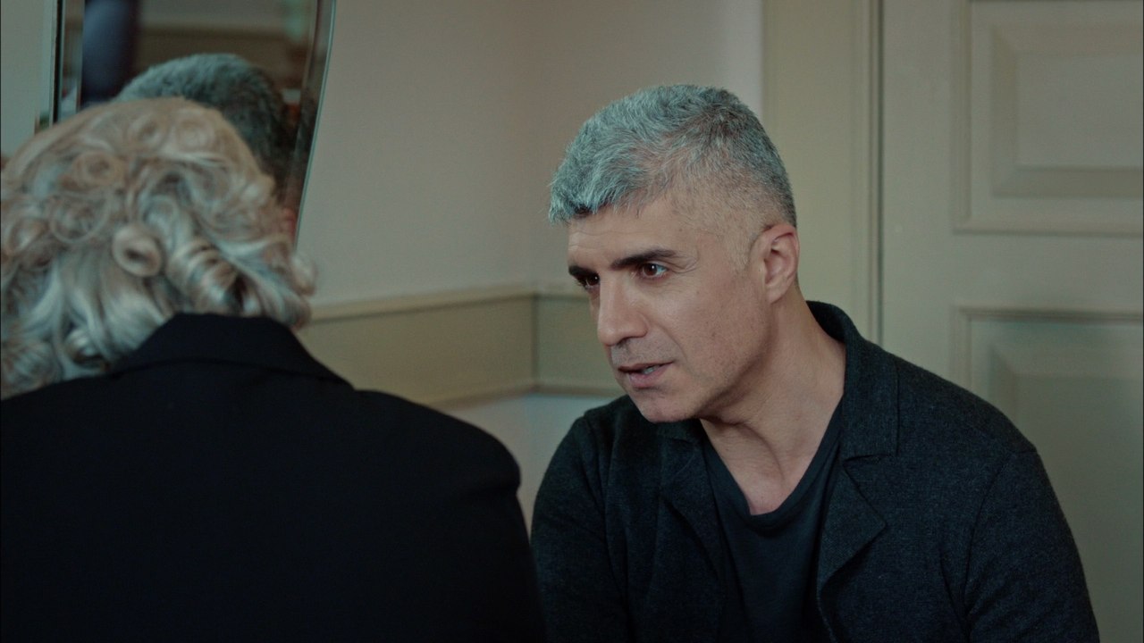 İstanbullu Gelin 78. Bölüm Bu Evin Babası Değilim
