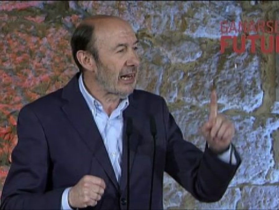 Rubalcaba advierte que si la LOMCE no se modifica pedirán "la revisión del acuerdo con la Santa Sede"