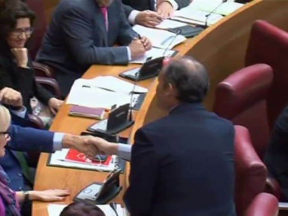 Camps regresa a las Cortes tras su absolución en "el asunto de los trajes"