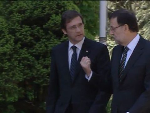 Rajoy y Passos Coelho se reúnen en La Moncloa
