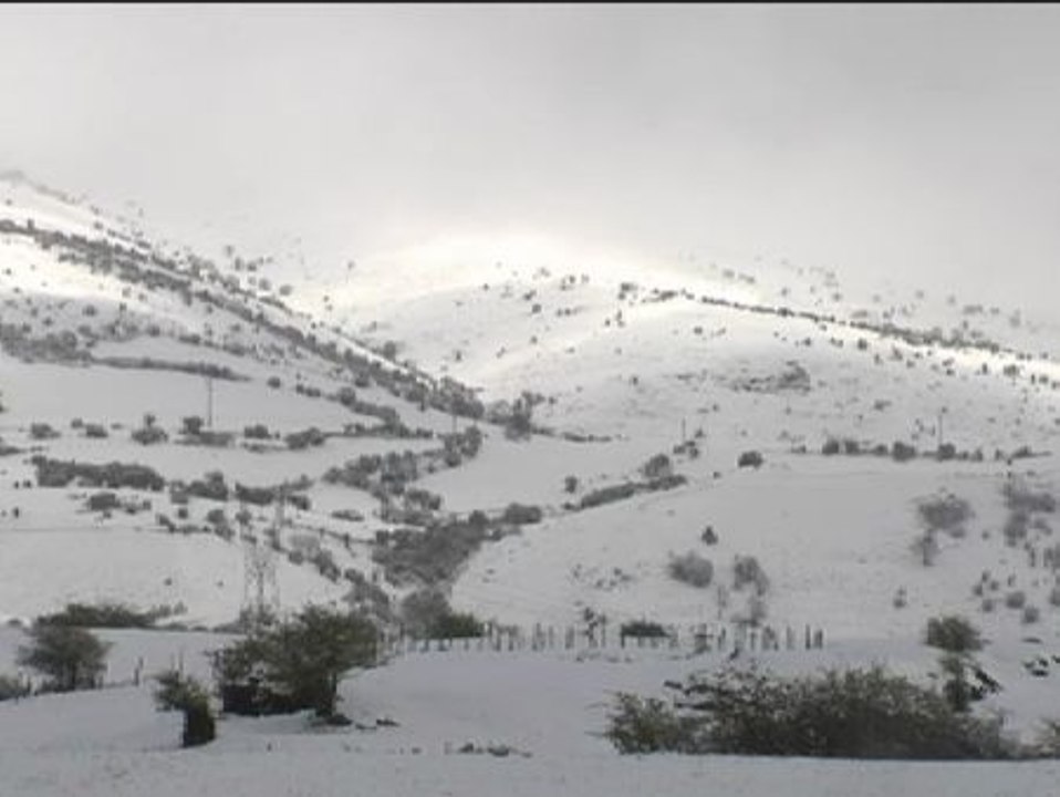 El temporal de frío y nieve mantiene en alerta al norte y centro peninsular