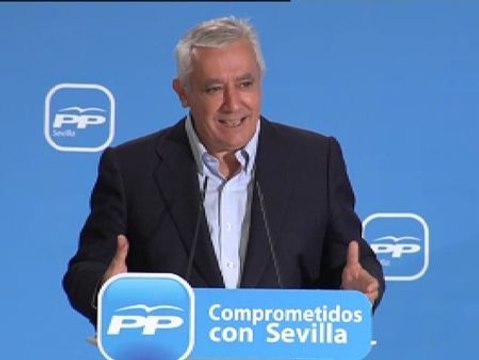 Arenas califica de acosadores a quienes hacen escraches