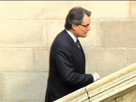 Los partidos catalanes se reúnen para hablar de la consulta soberanista