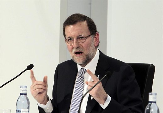 Rajoy sostiene que el paro es un incentivo para continuar con sus políticas