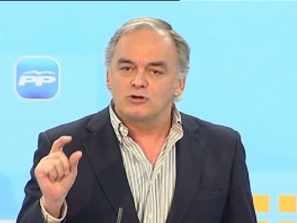 Pons: "Los mismos de siempre utilizan ahora la causa de los desahucios para atacar al PP"