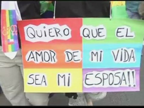 Chile se manifiesta por los derechos LGTB