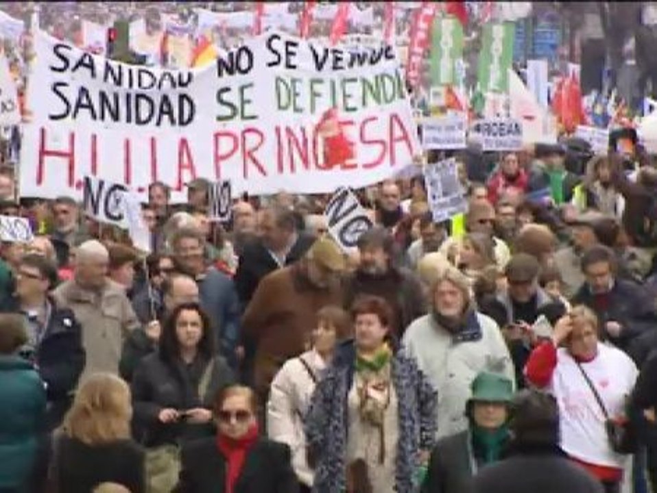 Ya hay borrador del decreto de privatización de la Sanidad madrileña