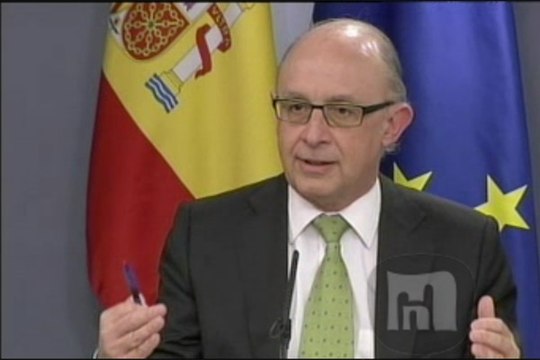 Montoro asegura que no habrá nuevas reducciones en las pagas extras de los funcionarios