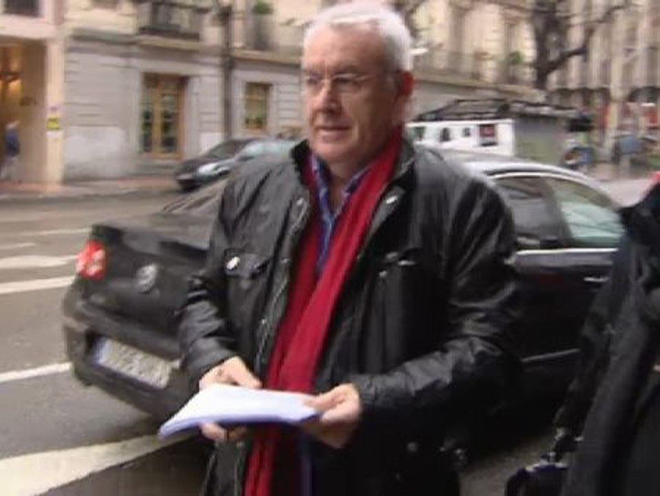 El juez Bermúdez admite a trámite la querella de IU por los papeles de Bárcenas