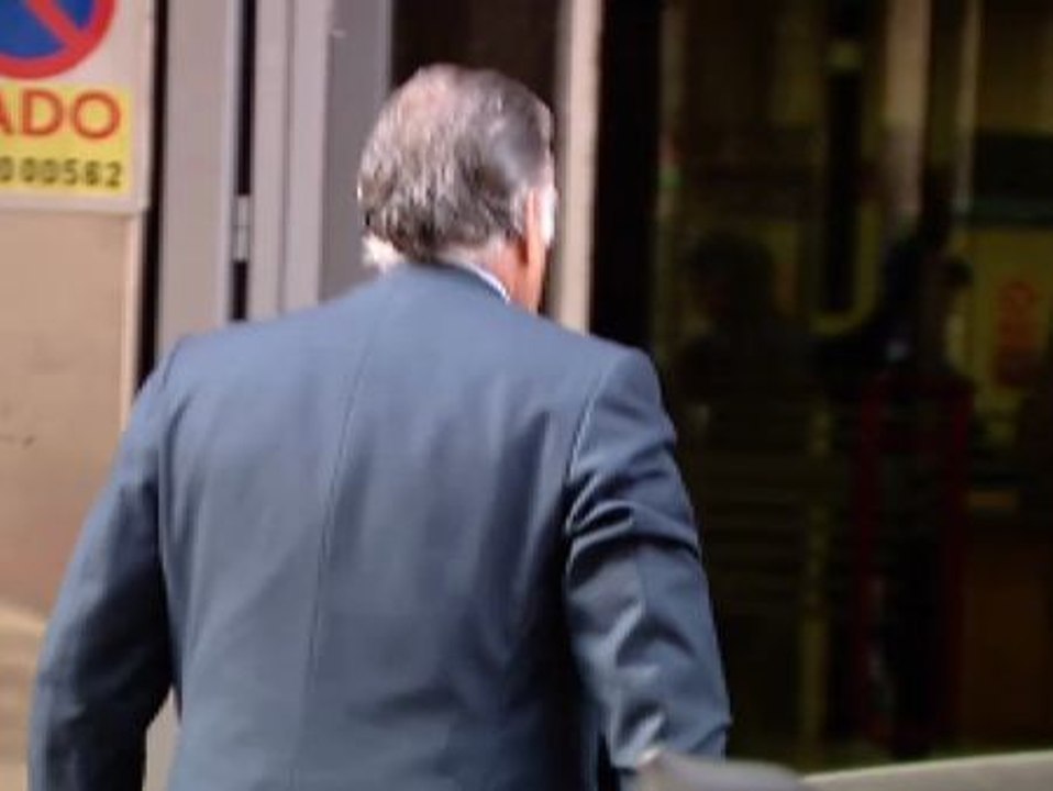 Bárcenas acude a su cita con Ruz en la Audiencia Nacional