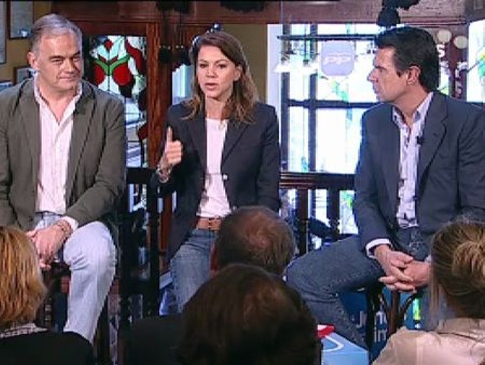 Cospedal califica los escraches de "nazismo puro"