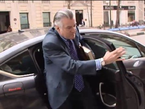 La Fiscalía pide al juez que investigue movimientos de efectivo sospechosos de la mujer de Bárcenas