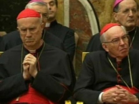 La Iglesia Católica estará en manos de Tarcisio Bertone