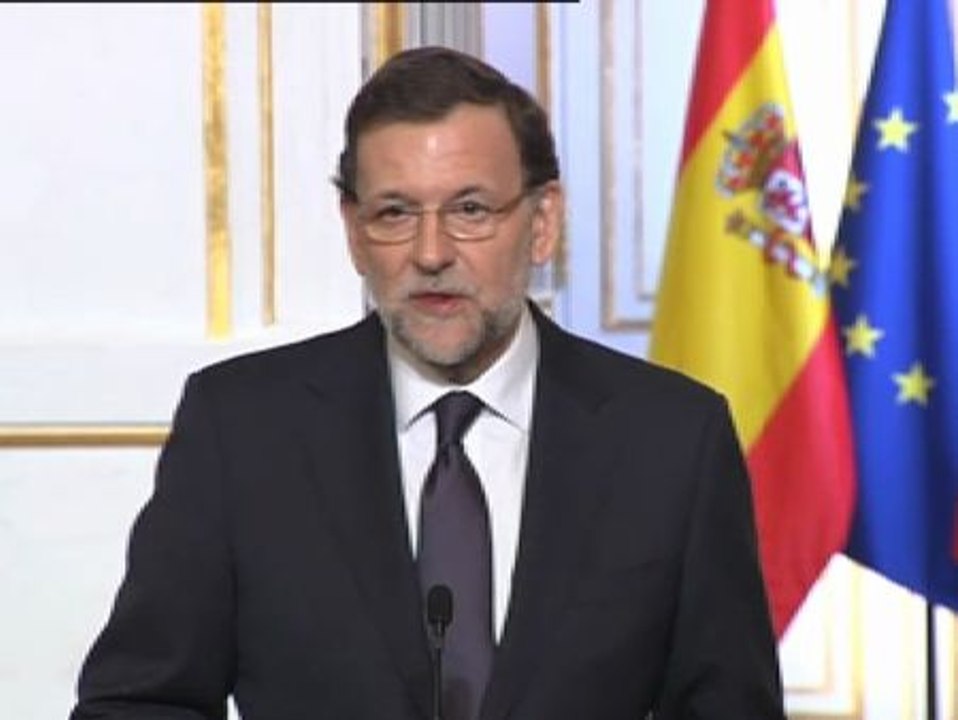 Rajoy: "Vamos a revisar nuestras previsiones económicas"