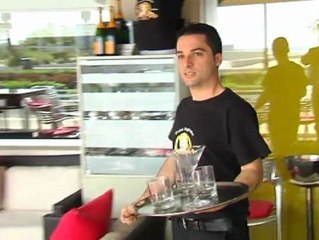 La Semana Santa salva la cifra el paro en marzo