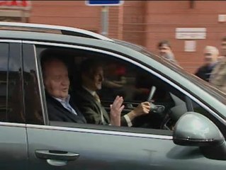 El Rey abandona la clínica La Milagrosa