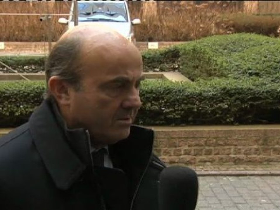 De Guindos justifica los malos datos del paro en febrero en la incidencia de la "estacionalidad"