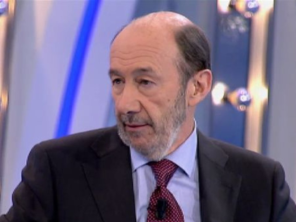 Rubalcaba avisa al alcalde de Ponferrada: "Si no se va, no será alcalde del PSOE"