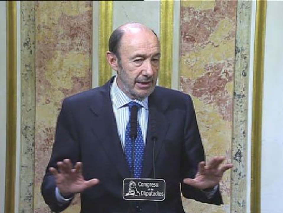 Rubalcaba asegura haber ganado 67.299 euros en 2012