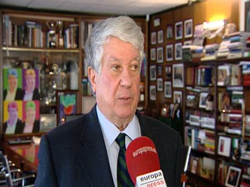 Fernández niega pagos en negro a sus trabajadores