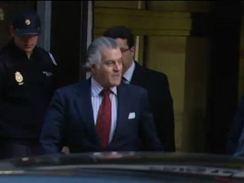 Bárcenas abandona la Audiencia Nacional tras más de seis horas de comparecencia