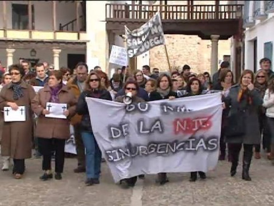 Nueva concentración en Tembleque contra el cierre de las urgencias nocturnas