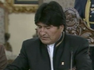 Download Video: Bolivia expropia dos filiales españolas