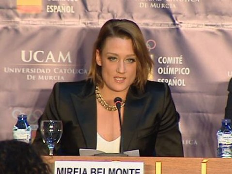 Mireia Belmonte ficha por la Universidad Católica de Murcia.