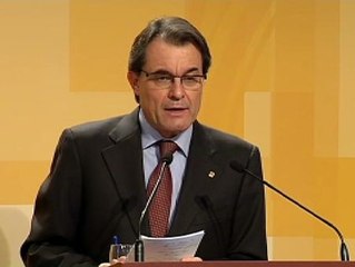 Mas: "Estar imputado no debe obligar a dimitir"