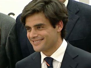 La empresa para la que trabaja Güemes se hace con los análisis clínicos que él privatizó